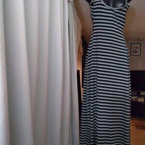 BN Sexy Backless Dress 😍